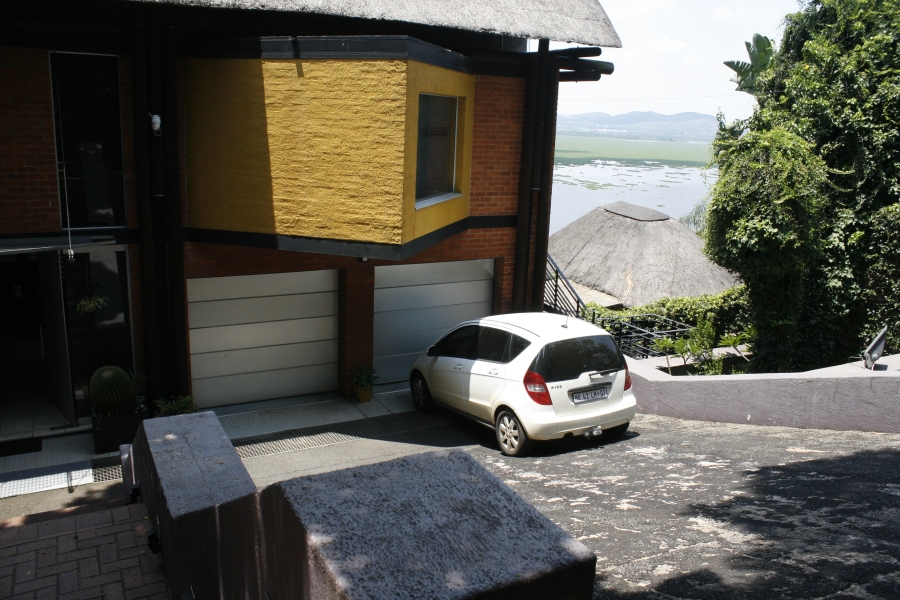 3 Bedroom Property for Sale in Kosmos North West